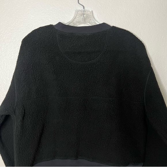 NWT Everlane The ReNew Fleece Teddy Oversized Crew Sweatshirt in Black Size: M - Picture 5 of 8